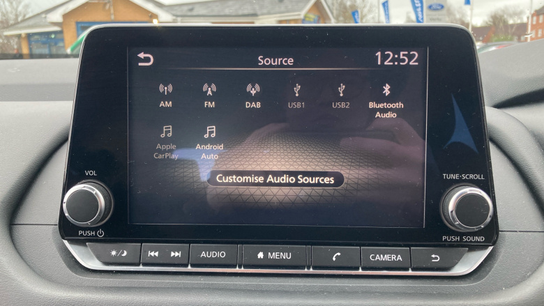 Nissan Qashqai 1.3 DiG-T MH Acenta Premium 5dr Petrol Hatchback